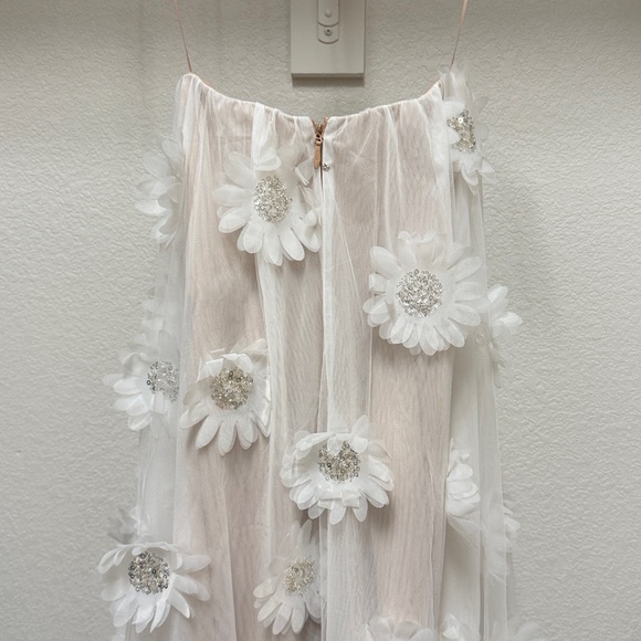 Helsi Athena Strapless 3D Floral High-Low Dress - Picture 8 of 12